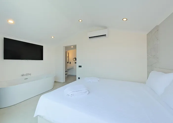 Karbelsun فتحية