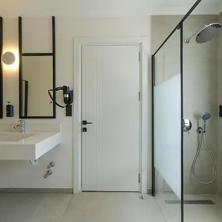 Apartmanhotel Karbelsun 3*